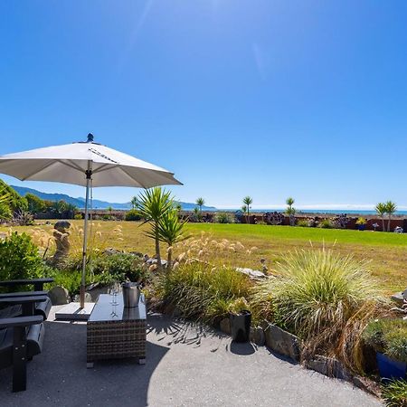 Ocean View Beachfront Apartment Blenheim Luaran gambar