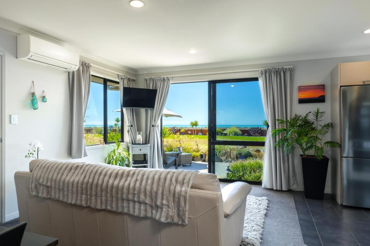 Ocean View Beachfront Apartment Blenheim Luaran gambar